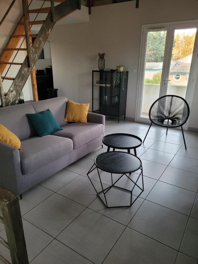 Appartement Avec Exterieur Aigues-Mortes Exterior photo